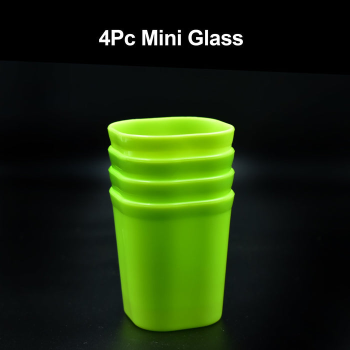 Elegant design of unbreakable plastic tumblers, ideal for any beverage.